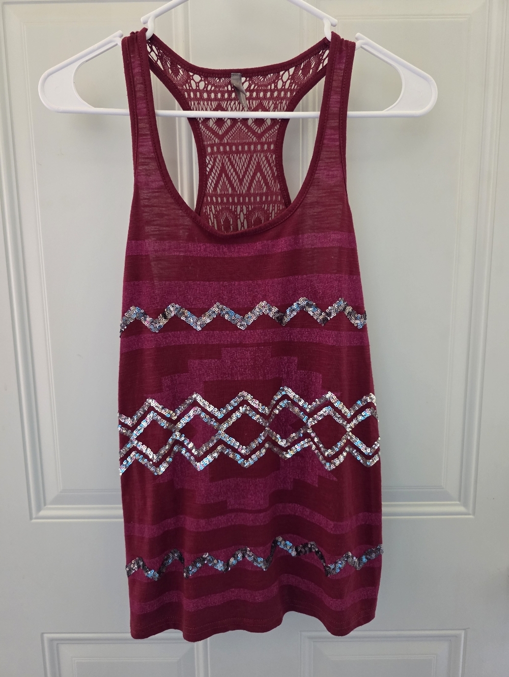 Vanity Sequin Accent Magenta Racerback Tank Size Small